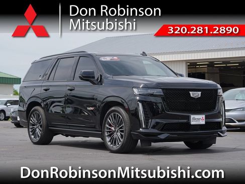 Used 2024 Cadillac Escalade V AWD/4WD image 1