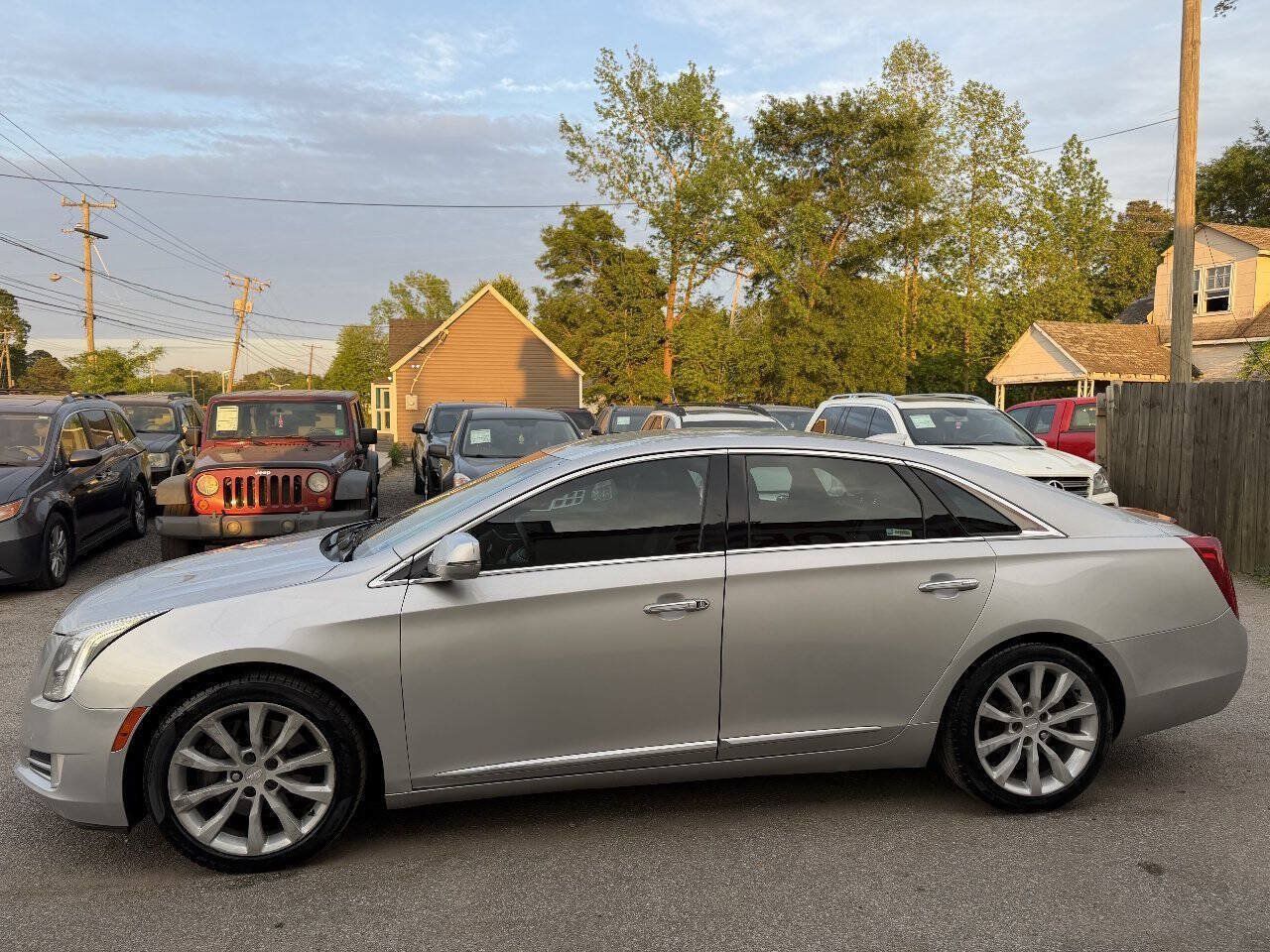 Used 2015 Cadillac XTS Luxury AWD/4WD image 5