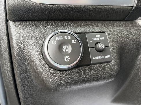 Used 2015 GMC Acadia SLT AWD/4WD image 40