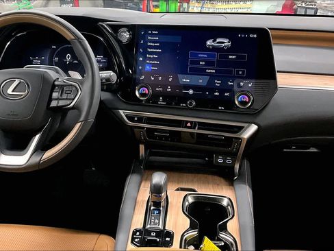 Used 2025 Lexus RX 350h w/ Convenience Package image 6