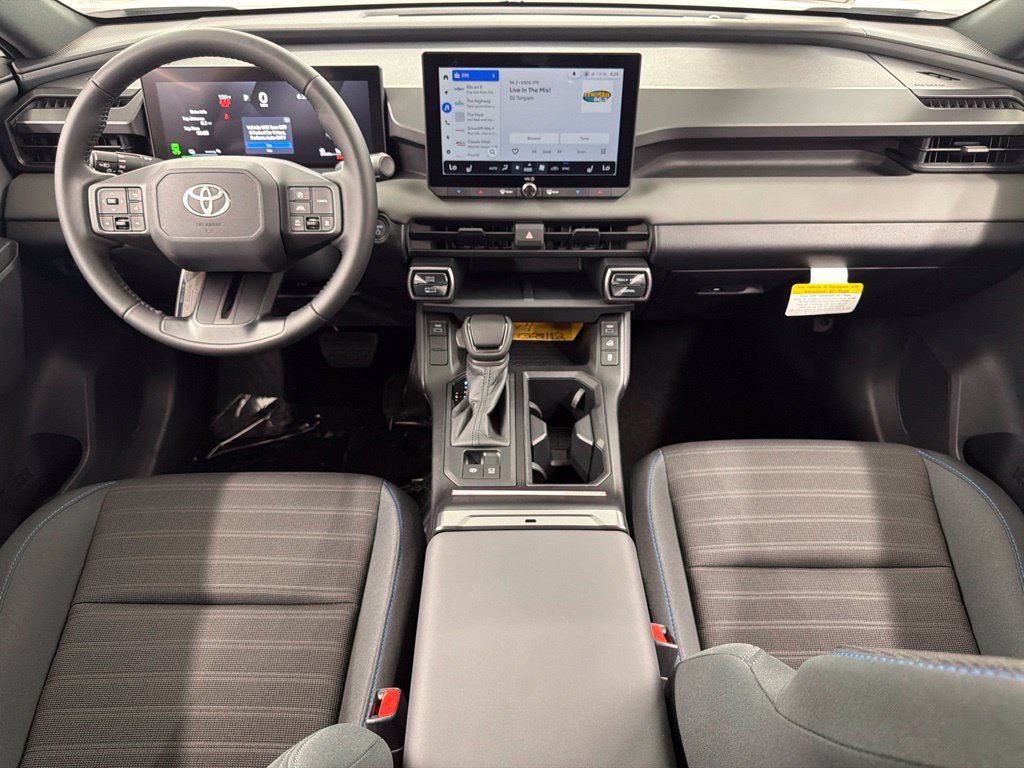 Used 2026 Toyota RAV4 SE AWD/4WD image 37