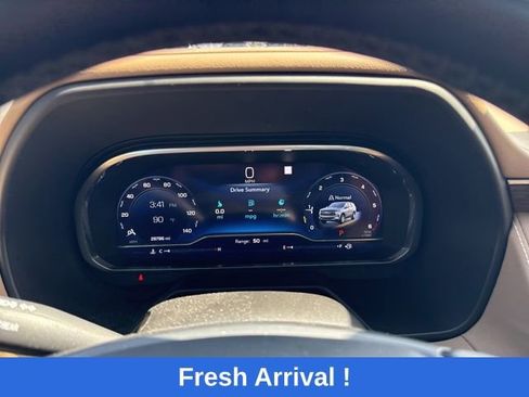 Used 2023 Chevrolet Tahoe Premier RWD image 6