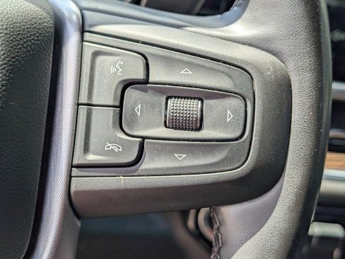Used 2025 GMC Sierra 1500 SLE RWD image 19