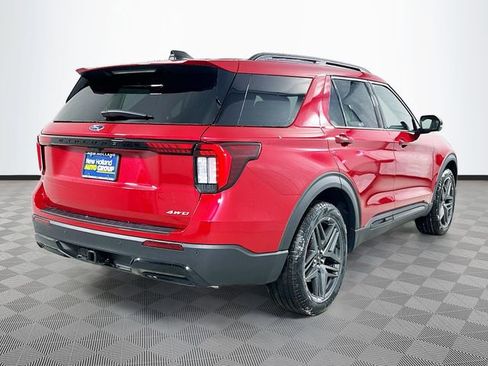 New 2026 Ford Explorer ST-Line w/ ST-Line Street Pack image 4