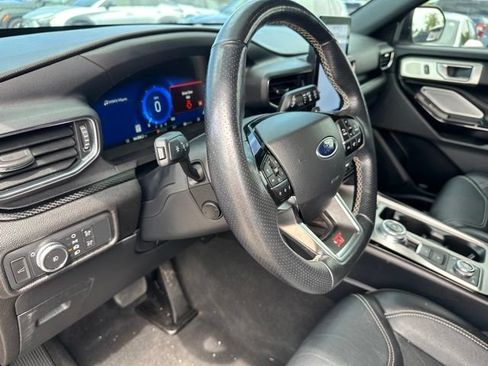 Used 2022 Ford Explorer ST w/ Equipment Group 401A AWD/4WD image 22