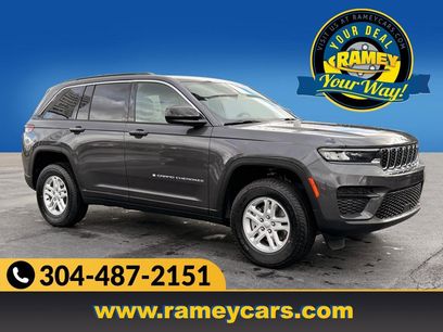 Used 2025 Jeep Grand Cherokee Laredo w/ Luxury Tech Group I