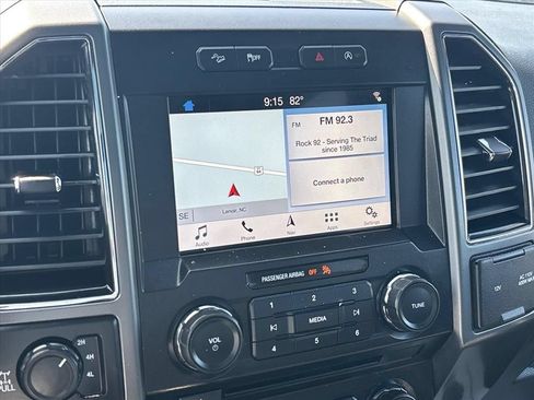 Used 2018 Ford F150 XLT w/ Equipment Group 302A Luxury AWD/4WD image 31