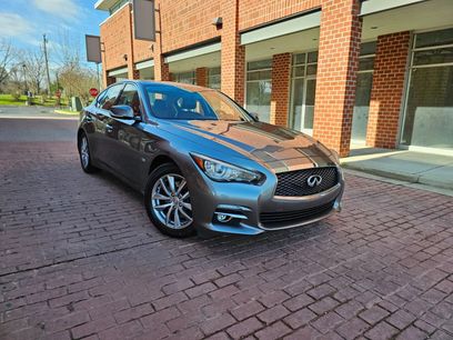 Used 2016 INFINITI Q50 Premium w/ 2.0T Premium Plus Package