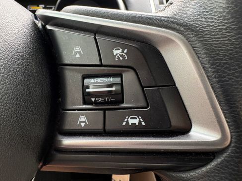 Used 2019 Subaru Outback 2.5i Premium AWD/4WD image 16