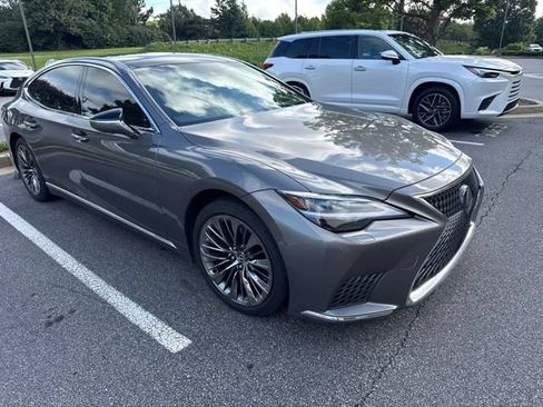 Used 2023 Lexus LS 500 w/ Interior Upgrade Package RWD image 7