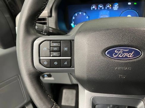 Used 2025 Ford F150 XLT AWD/4WD image 26