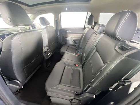 Used 2023 Volkswagen Atlas SE image 24