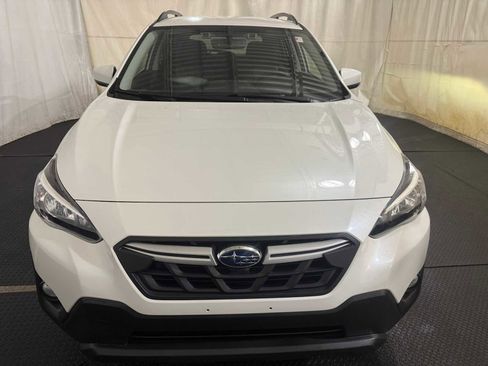 Certified 2023 Subaru Crosstrek 2.0i Premium image 3