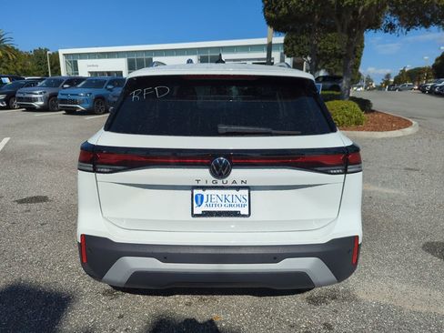 New 2026 Volkswagen Tiguan S image 6
