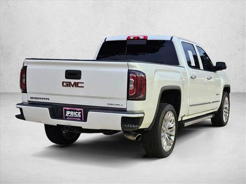 Used 2018 GMC Sierra 1500 Denali w/ Denali Ultimate Package AWD/4WD image 4