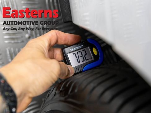 Used 2022 Ford Mustang Premium RWD image 23