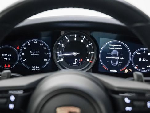 Certified 2020 Porsche 911 Carrera image 18