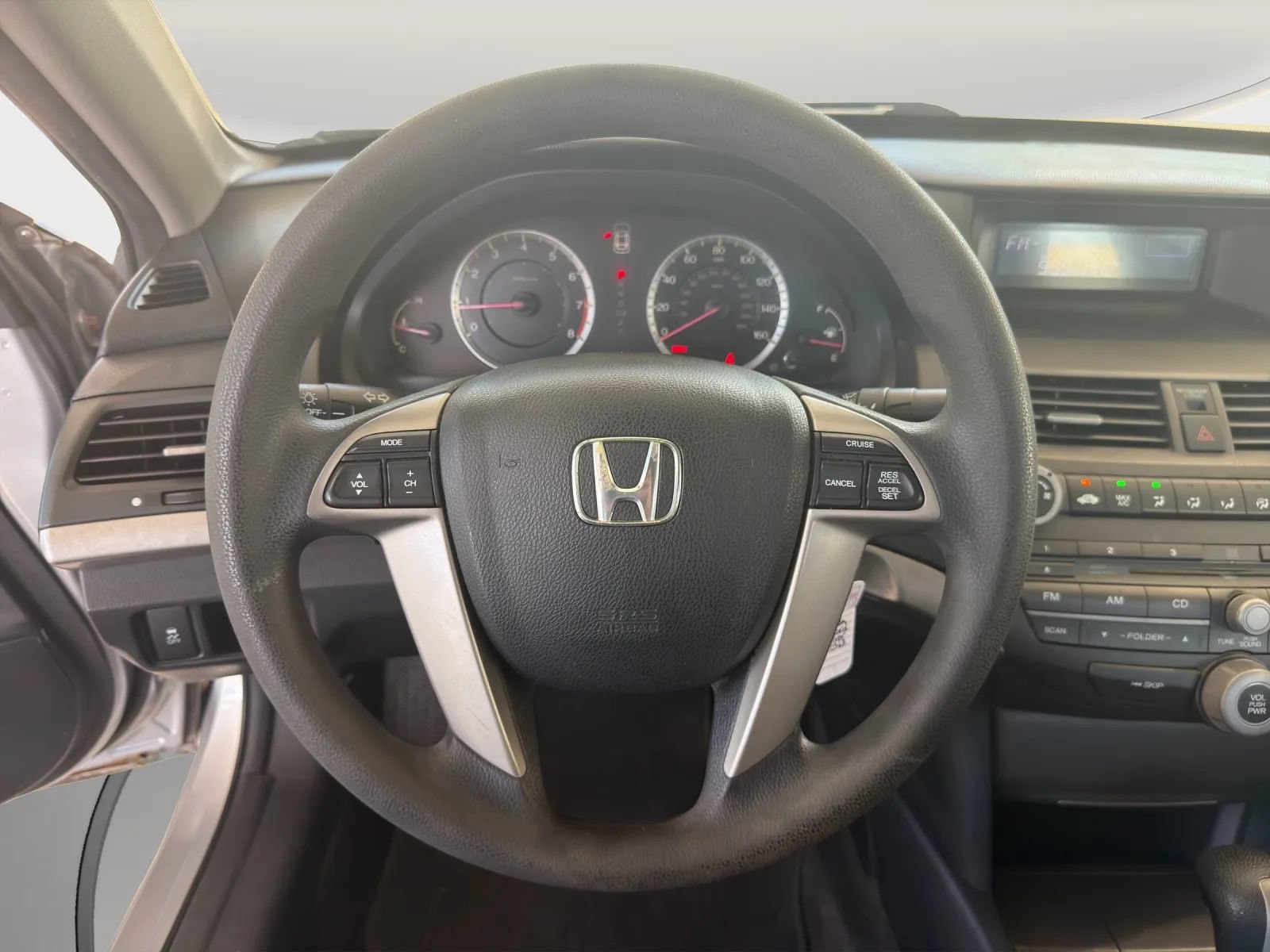 Used 2011 Honda Accord LX image 9