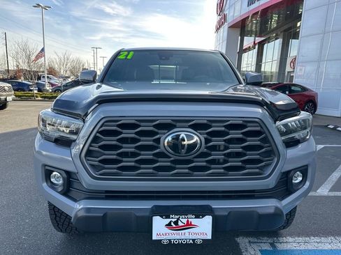 Used 2021 Toyota Tacoma TRD Off-Road image 8