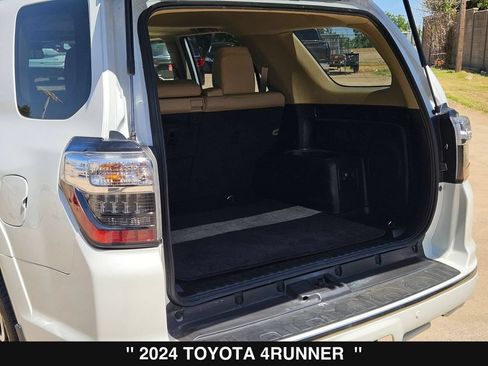 Used 2024 Toyota 4Runner Limited AWD/4WD image 34
