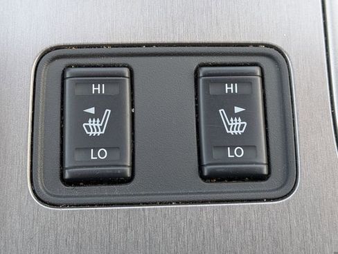 Used 2024 Nissan Murano SV image 22