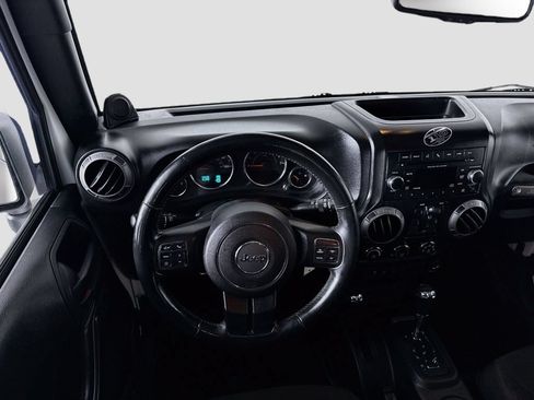 Used 2014 Jeep Wrangler Unlimited Sport w/ Quick Order Package 24S AWD/4WD image 14