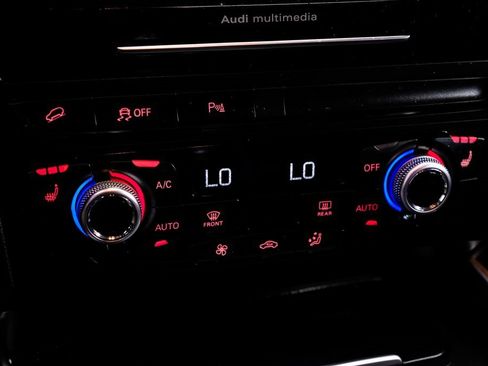 Used 2016 Audi Q5 2.0T Premium Plus w/ Technology Package image 38