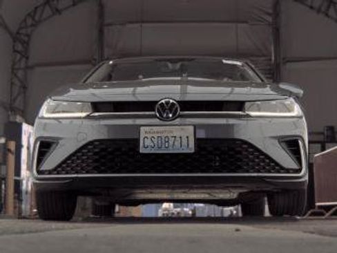 Used 2025 Volkswagen Jetta S FWD image 8
