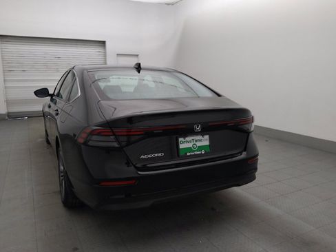 Used 2023 Honda Accord EX image 5