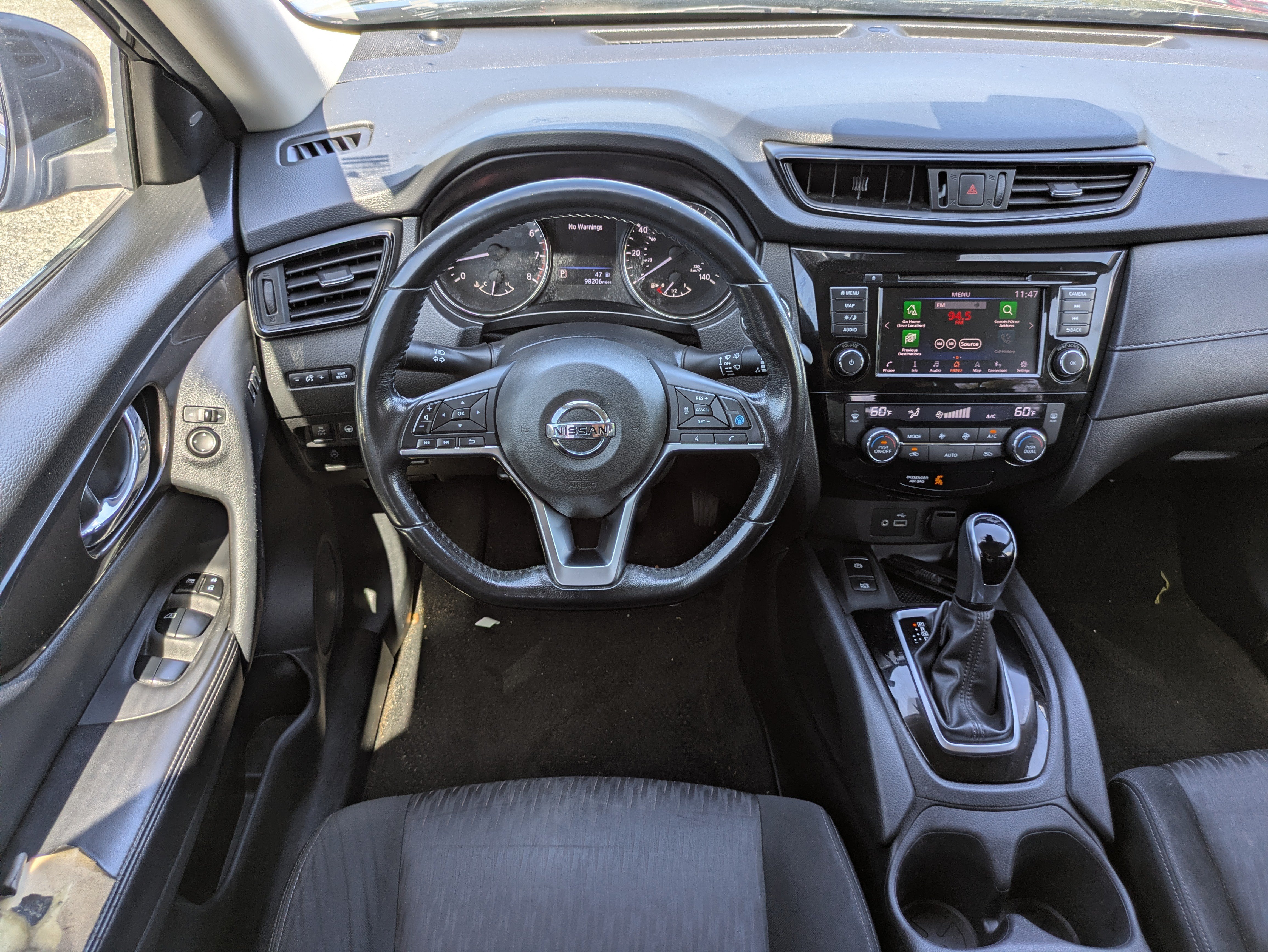 Used 2019 Nissan Rogue SV w/ Premium Package FWD image 16