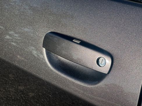 Used 2018 Dodge Challenger SXT w/ Blacktop Package image 34