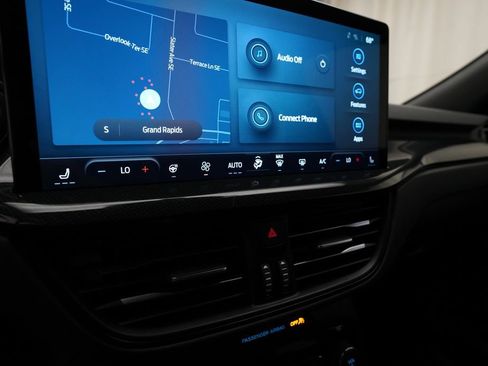 Used 2024 Ford Escape ST-Line w/ Tech Pack #1 image 21