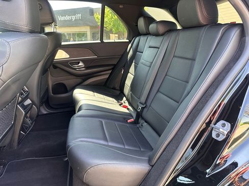 Used 2022 Mercedes-Benz GLE 350 image 13