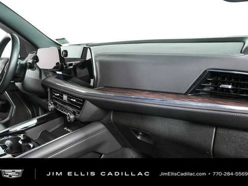 Used 2025 Chevrolet Tahoe LT AWD/4WD image 22