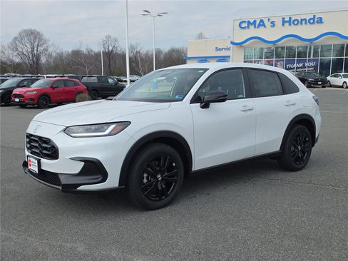 New 2026 Honda HR-V Sport image 2