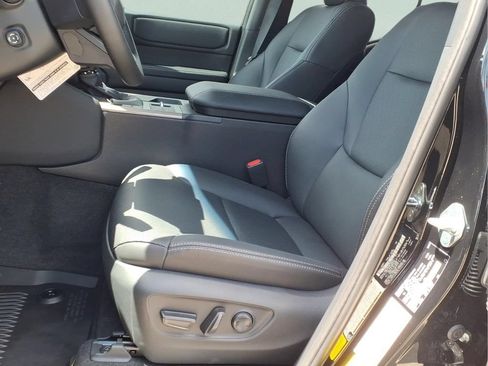 Used 2027 Toyota Land Cruiser AWD/4WD image 15
