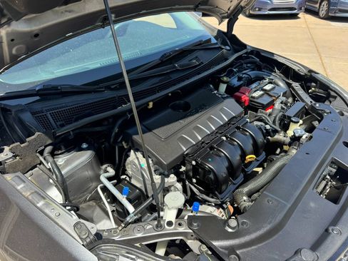 Used 2017 Nissan Sentra S FWD image 38