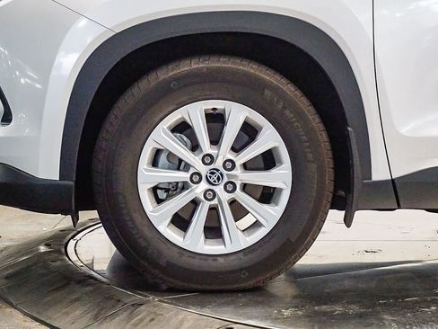 Used 2024 Toyota Grand Highlander XLE image 9