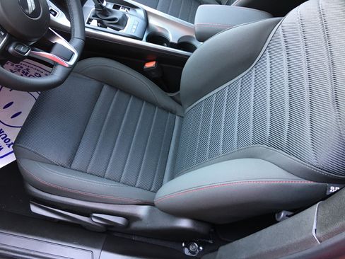 New 2025 Dodge Hornet GT w/ Cold Weather Group image 15