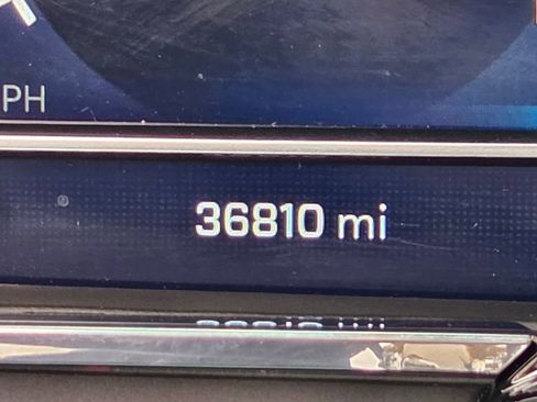 Used 2025 Chevrolet Silverado 1500 LT Trail Boss w/ Convenience Package II image 24