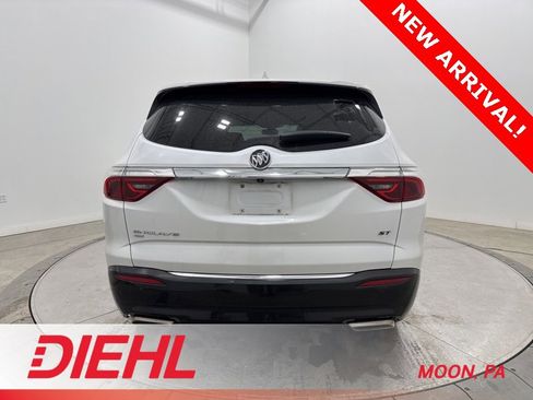 Used 2023 Buick Enclave Essence w/ Sport Touring Edition image 7