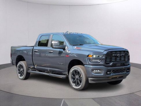 New 2026 RAM 2500 Big Horn AWD/4WD image 9