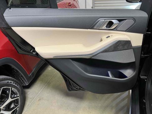 Used 2021 BMW X5 sDrive40i w/ Premium Package image 63