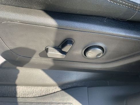 Used 2026 RAM 1500 Big Horn image 12