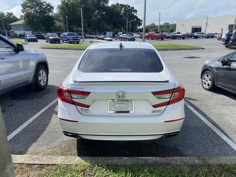 Used 2022 Honda Accord Sport Special Edition image 9