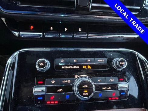 Used 2020 Lincoln Navigator L Reserve w/ Equipment Group 208A Reserve image 16