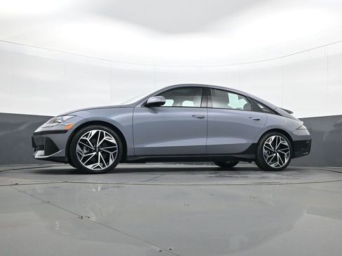 Certified 2024 Hyundai Ioniq 6 Limited image 28