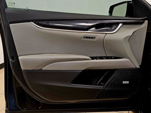 Used 2017 Cadillac XTS Luxury image 7