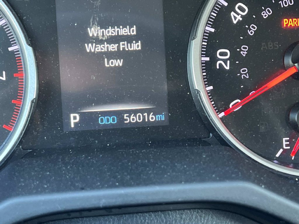 Used 2022 Toyota RAV4 LE FWD image 14