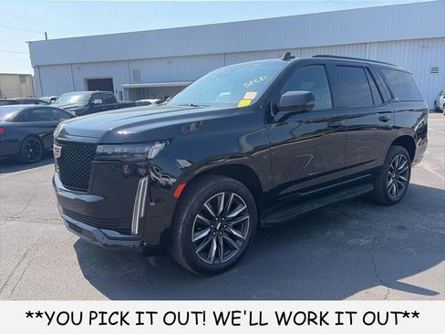 Used 2024 Cadillac Escalade Sport AWD/4WD image 3